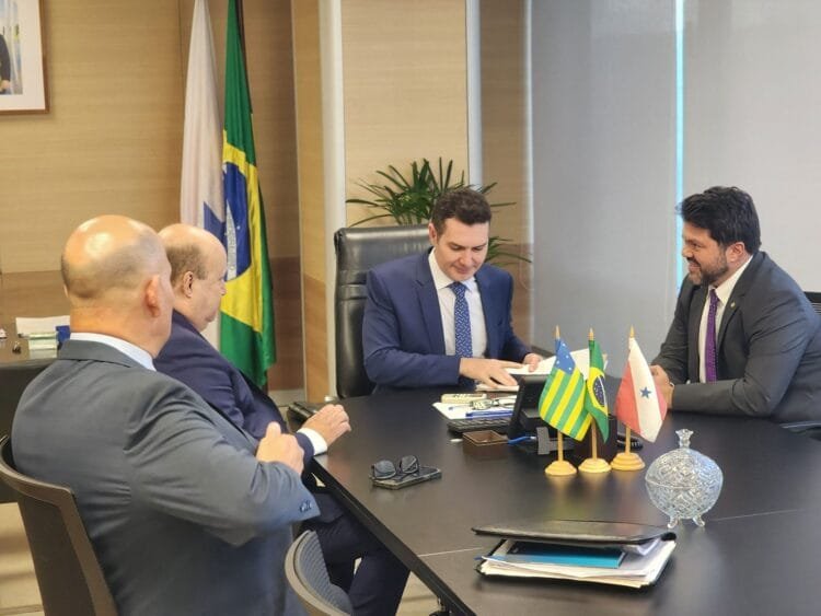 Márcio Corrêa discute com ministro das Cidades soluções para infraestrutura e habitação