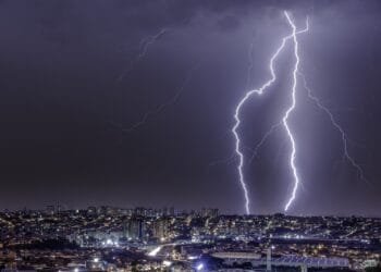 Previsão de tempestades em Goiás: Chuvas e ventos de até 70 km/h no Natal