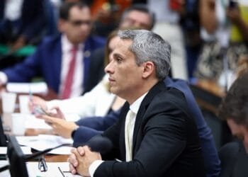 Gustato Gayer apresenta decreto para derrubar resolução do Conanda sobre regulação pró-aborto