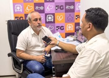 Cinema nos Bairros: Frederico Godoy leva cultura e diversão para crianças carentes de Anápolis