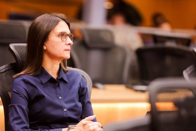 CHEGA DE IMPUNIDADE! Deputada propõe ‘Tenda Violeta’ para proteger mulheres em eventos