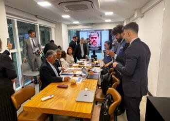 Gustavo Gayer foi o único representante de Goiás a participar de reunião com relator da CIDH