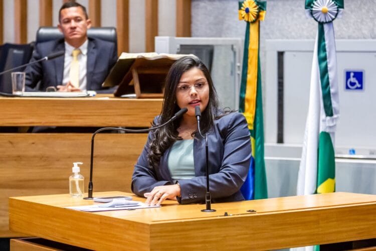 Amanda Caixeta é indicada ao Prêmio Mais Influentes da Política em Goiás