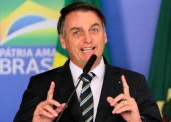 TCU decide que presentes de autoridades estrangeiras a presidentes são de uso pessoal e arquiva processos contra Bolsonaro e Lula