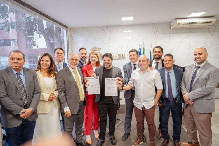 Prefeito Márcio protocola projetos de lei na Câmara que prometem acelerar desenvolvimento de Anápolis