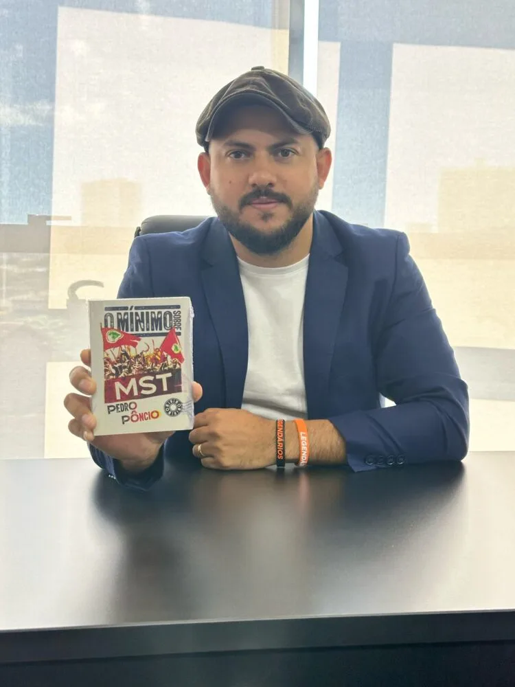 Ex-Militante Denuncia MST: ‘Campos de Doutrinação’ com Manipulação e Escravidão