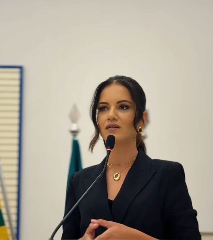 Primeira-dama de Anápolis faz apelo à população: “Atualizem seus dados no CadÚnico”