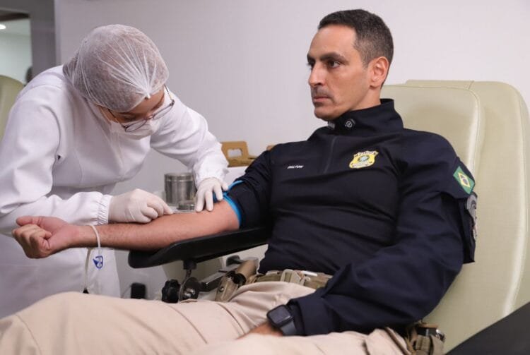 Forças de segurança de Goiás se unem em campanha de doação de sangue para o Hospital Araújo Jorge