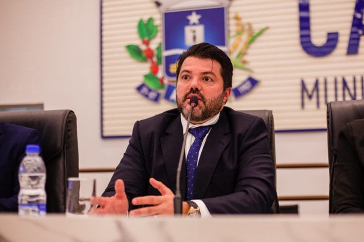 Márcio Corrêa reage a manchete sobre rombo fiscal em Anápolis: “Recebemos a prefeitura quebrada, mas estamos avançando”