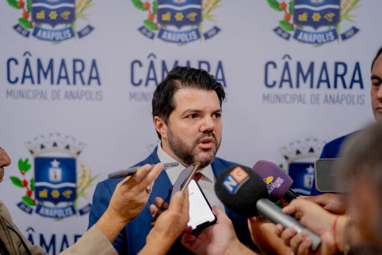 Anápolis inaugura o maior centro odontológico público de Goiás e anuncia atendimento especializado para crianças