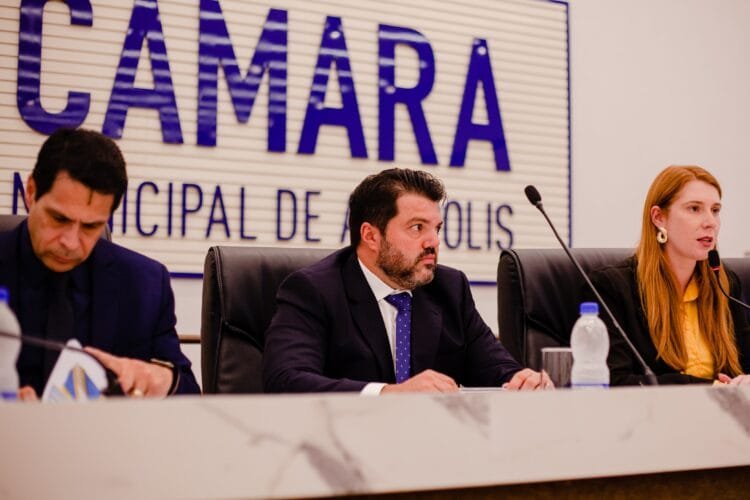 “Foi um estelionato contra Anápolis”: Márcio Corrêa denuncia irregularidades no programa Meu Lote, Minha História