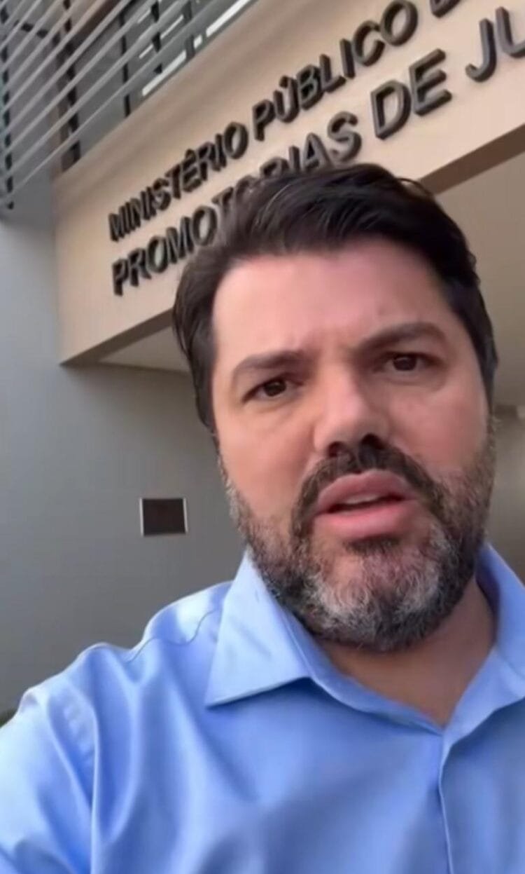 “Não vamos pagar faculdade de filho de rico”, diz Márcio Corrêa sobre Bolsa Graduação