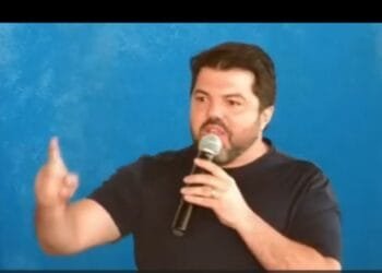 “Não se troca a história de Anápolis como se trocam cartas em mesa de carteado”, dispara prefeito Márcio Corrêa em evento da ALEGO