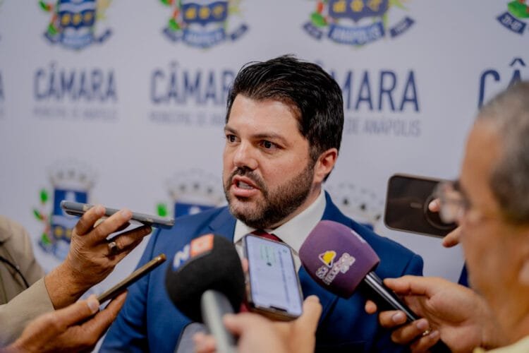 Márcio Corrêa transforma antigo lixão em praça com ajuda de detentos do Segunda Chance