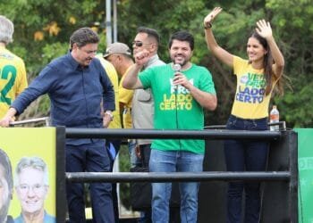 Márcio e Carla Corrêa Participam do Ato “Reaja, Brasil!” em Goiânia e Defendem Liberdade e Anistia