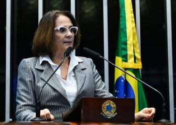 Damares critica criação de ‘bet’ da Caixa Econômica Federal