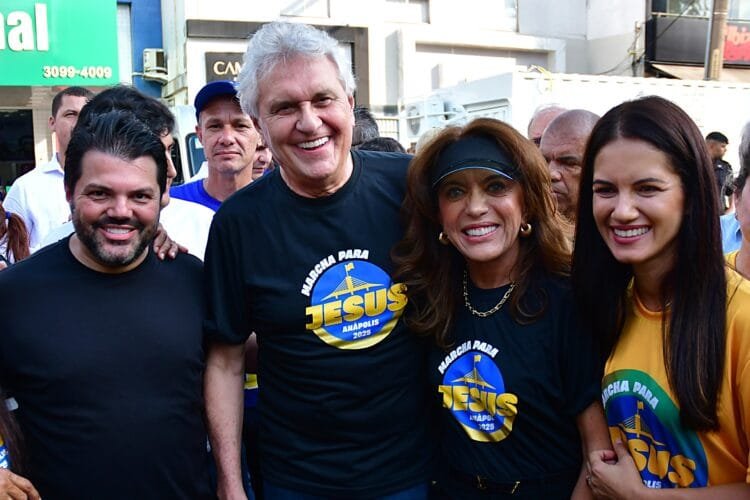 Carla Lima anuncia entrega de mais de 30 mil brinquedos e promete grande festa de Natal em Anápolis