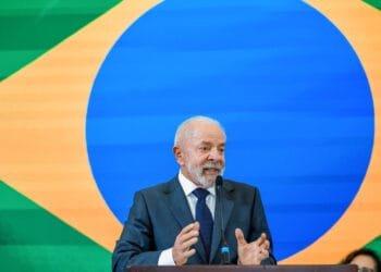 PT abre ciclo eleitoral com manifesto que mira reeleição de Lula e enfrentamento à direita