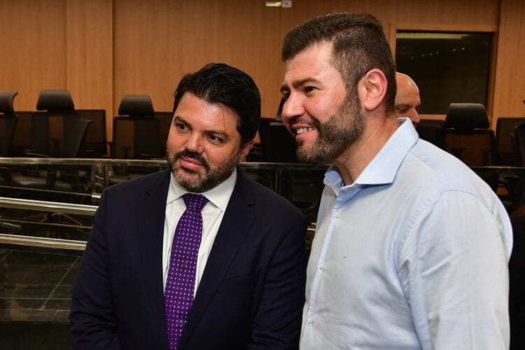 Márcio Corrêa e Amilton Filho celebram força-tarefa para garantir escrituras às indústrias do Daia