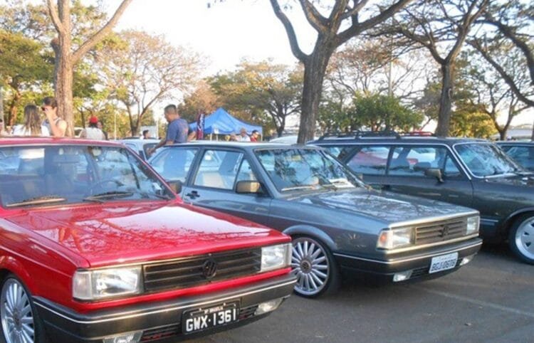 PEC que isenta do IPVA veículos com mais de 20 anos segue para promulgação