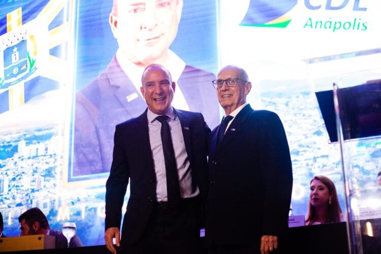 CDL Anápolis empossa nova diretoria e aposta na “união” para fortalecer o comércio local