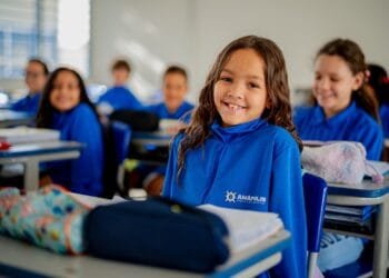 Anápolis dá salto histórico na alfabetização e amplia em 40,9% o número de leitores fluentes