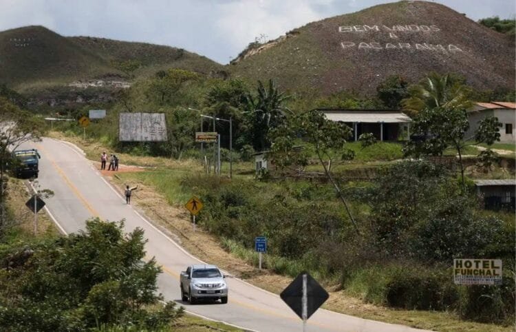 Fronteira entre Brasil e Venezuela permanece aberta e sob monitoramento