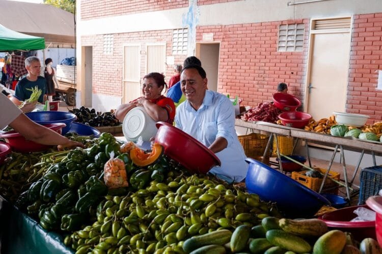 Último registro de Carlim da Feira emociona a Câmara e vira homenagem histórica após sua morte