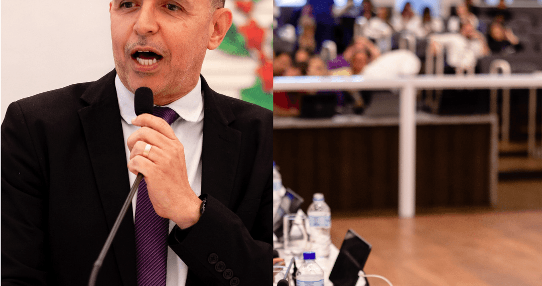 “Respeita a democracia: A esquerda tenta me calar”, afirma Wederson Lopes na tribuna