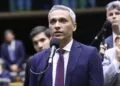 Líder da Minoria na Câmara, Gayer protocola três medidas para fiscalizar política de patrocínios da Caixa e reforçar transparência no uso de recursos públicos