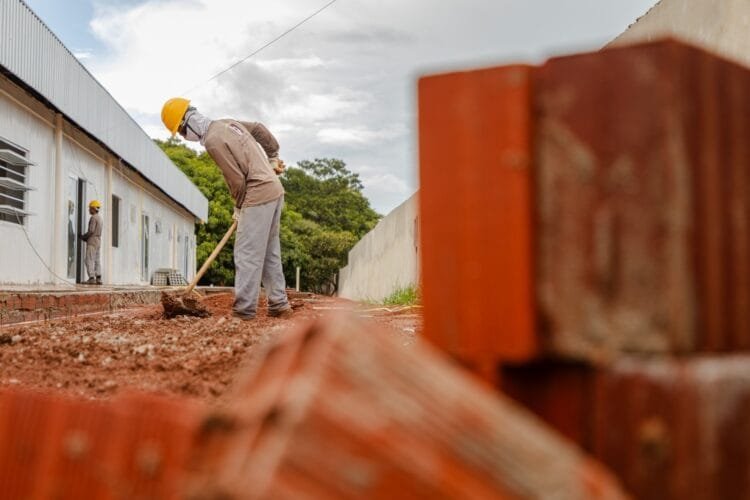Prefeitura de Anápolis terá plantão presencial para processo seletivo com salário de até R$ 2,7 mil mais benefício