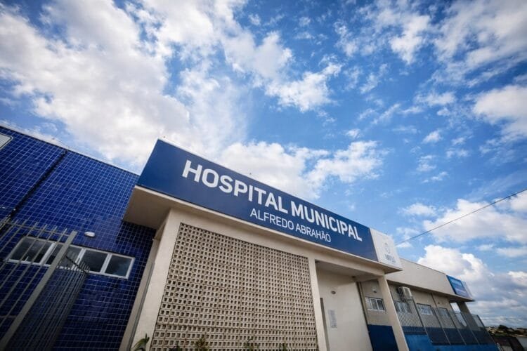 Hospital Alfredo Abrahão registra procura duas vezes maior que Unidade Mista da Vila Norte após UPA entrar em reforma