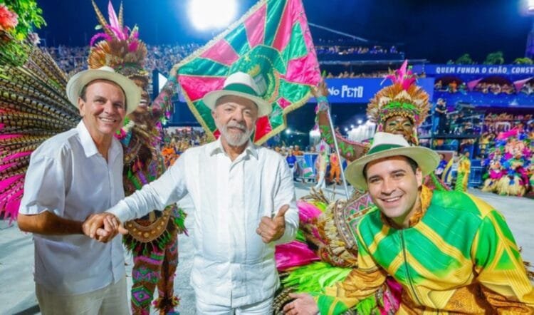 Homenagem a Lula termina em queda: Acadêmicos de Niterói é rebaixada após desfile político na Sapucaí