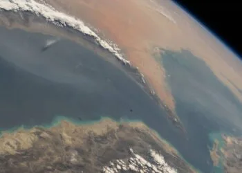 Conflito no Oriente Médio pode ter efeitos indiretos sobre a economia brasileira, aponta professora