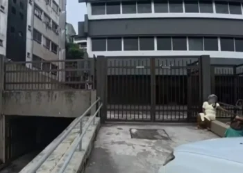 Escândalo na saúde: cinco pacientes perdem a visão após cirurgias de catarata e clínica é interditada