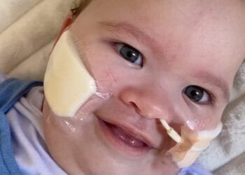 Kailan recebe medicamento após mobilização nas redes sociais, diz Nikolas Ferreira