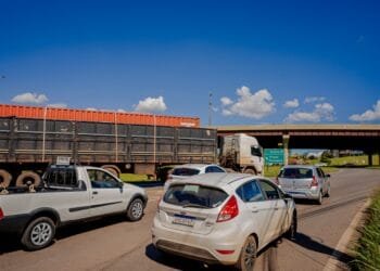 Prefeitura planeja intervenções para desafogar trânsito do Trevo da Havan