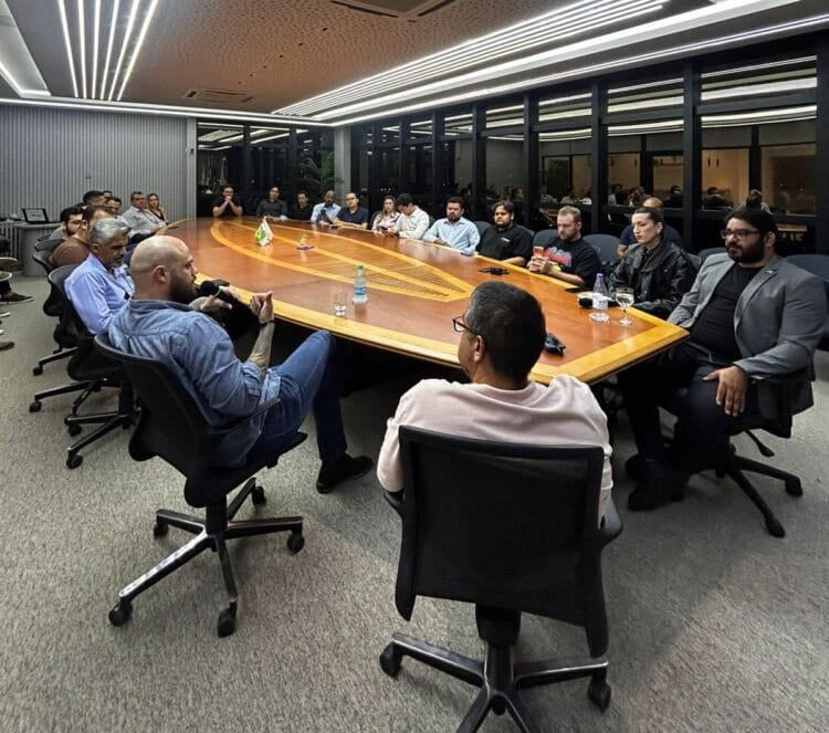 Empreender em tempos de crise exige preparo, estratégia e união entre empresários