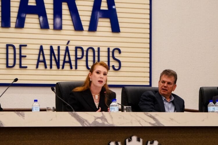 “É apenas o início desse movimento”: Andreia Rezende prega união e plano de ação para retomada econômica de Anápolis