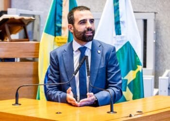 Prisão de coronéis da PMDF e situação de Bolsonaro ampliam debate sobre decisões do 8 de janeiro