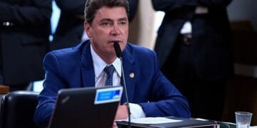 Projeto de Wilder Morais autoriza delegados a decretar medidas protetivas imediatas para vítimas de violência doméstica