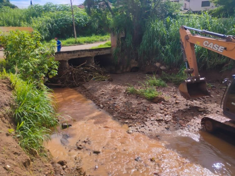 Prefeitura de Anápolis atua de forma preventiva e técnica e Amazílio Lino não sofre com chuvas mesmo em cenário desafiador