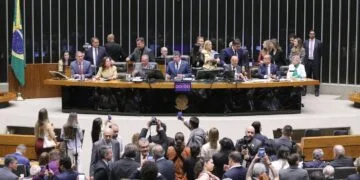 Indústria apresenta Agenda Legislativa 2026 com 135 projetos