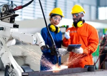 Seis em cada dez indústrias inovaram nos últimos três anos, aponta CNI