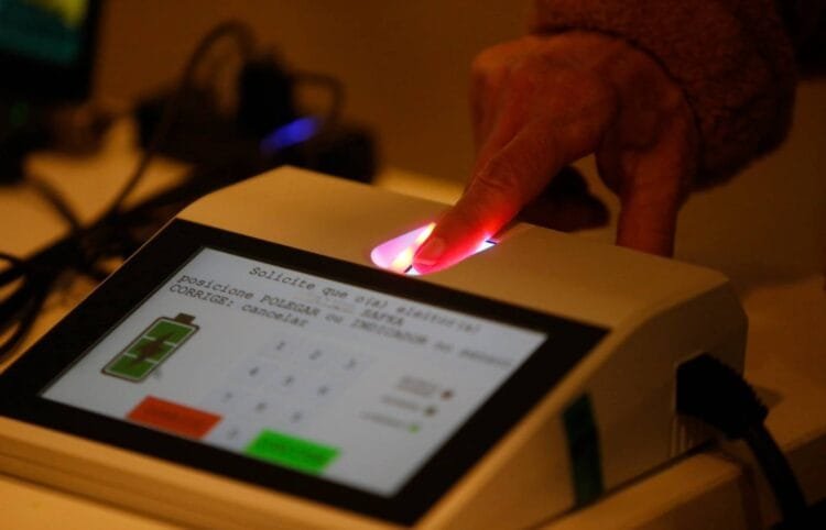 Eleitorado idoso cresce 74% em 15 anos e chega a um quarto dos votantes