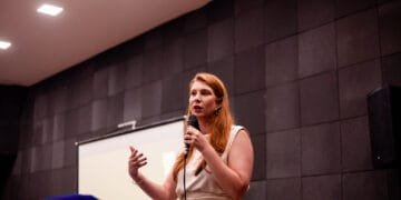 Andreia Rezende explica ausência de reajuste e destaca responsabilidade fiscal na Câmara de Anápolis