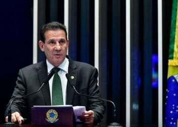 Vanderlan Cardoso lidera rejeição ao Senado com 20,8%, aponta Paraná Pesquisas