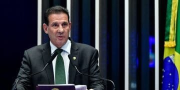 Vanderlan Cardoso lidera rejeição ao Senado com 20,8%, aponta Paraná Pesquisas