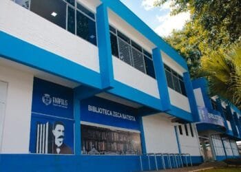 Biblioteca Municipal Zeca Batista celebra 93 anos com programação especial em abril