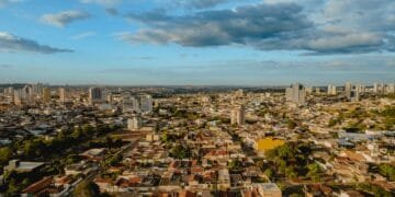 Mudança na TSU tira peso do IPTU e passa cobrança para conta de água em Anápolis